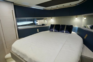 56FT (17.27M) UNIESSE