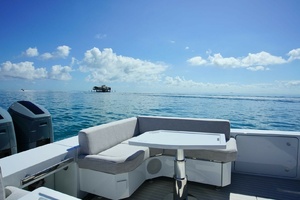 56FT (17.27M) UNIESSE
