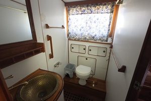43ft Albin Yacht For Sale