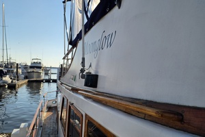 43ft Albin Yacht For Sale