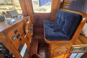 43ft Albin Yacht For Sale