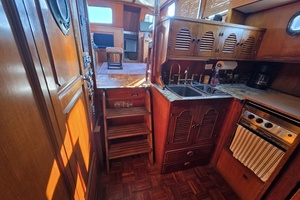 43ft Albin Yacht For Sale