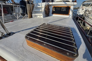 43ft Albin Yacht For Sale