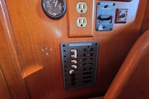 43ft Albin Yacht For Sale