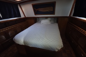 43ft Albin Yacht For Sale