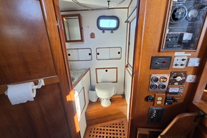 43ft Albin Yacht For Sale