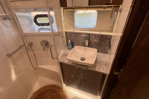 52FT (15.85M) SEA RAY