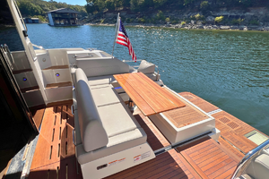 52FT (15.85M) SEA RAY