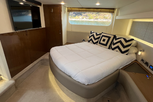 52FT (15.85M) SEA RAY