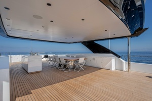 Sundeck Dining