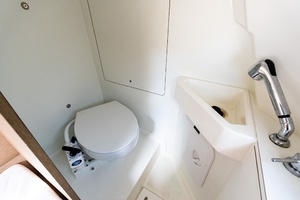 Knot Responsible 46ft Prestige Yacht For Sale