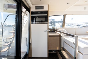 Knot Responsible 46ft Prestige Yacht For Sale
