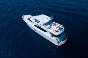 OUTRAGEOUS 80ft Hatteras Yacht For Sale
