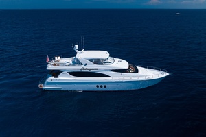 OUTRAGEOUS 80ft Hatteras Yacht For Sale
