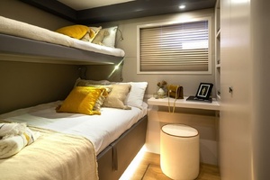 DIESEL THERAPY  71ft Bering Yacht For Sale
