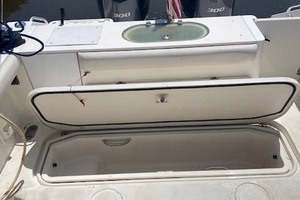 33ft Pursuit Yacht For Sale