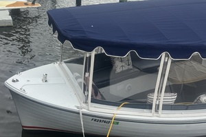22ft Duffy Yacht For Sale