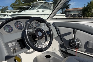 22ft Cobalt Yacht For Sale