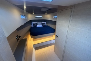 40FT (12.19M) SOLARIS