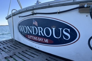 Wondrous 34ft Mainship Yacht For Sale