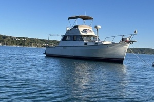 Wondrous 34ft Mainship Yacht For Sale