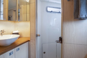 TIGER LILY TOO 90ft Gunboat Yacht For Sale