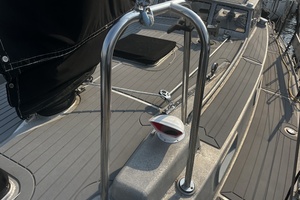 PATINA 35ft Brewer Yacht For Sale