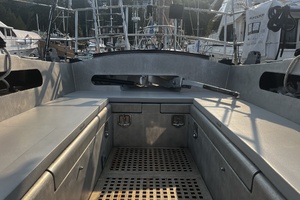 PATINA 35ft Brewer Yacht For Sale