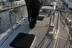 PATINA 35ft Brewer Yacht For Sale