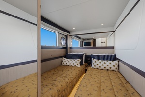 47ft Absolute Yacht For Sale