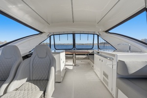 47ft Absolute Yacht For Sale