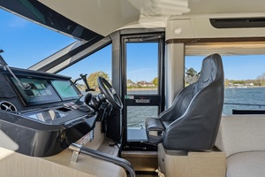 47ft Absolute Yacht For Sale