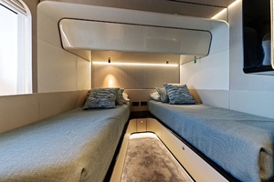 COMPASS 88ft Azimut Yacht For Sale