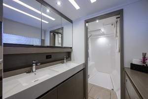 Master Stateroom Ensuite