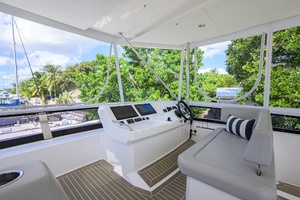 Flybridge Helm