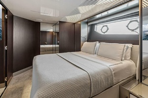 THE BRASS RING 85ft Ferretti Yachts Yacht For Sale