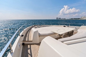 THE BRASS RING 85ft Ferretti Yachts Yacht For Sale