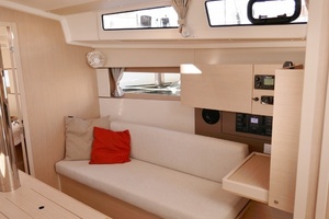 Wanderer 38ft Beneteau Yacht For Sale