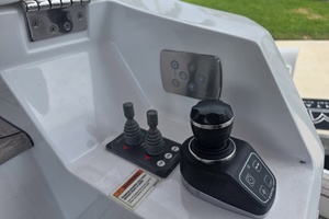 Ciao Bella 72ft Azimut Yacht For Sale