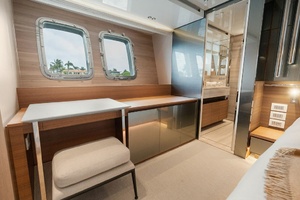 M/Y INTOUCHABLES