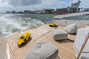 M/Y INTOUCHABLES