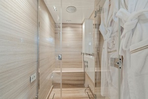 M/Y INTOUCHABLES