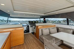 M/Y INTOUCHABLES