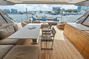M/Y INTOUCHABLES