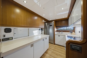 97FT (29.69M) FERRETTI YACHTS