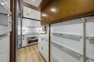 97FT (29.69M) FERRETTI YACHTS