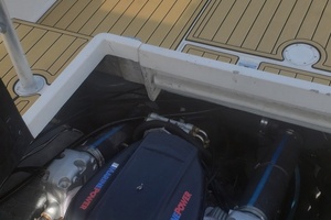 Island Girl 30ft Luhrs Yacht For Sale