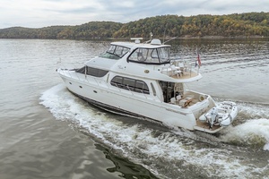 59FT (18M) CARVER