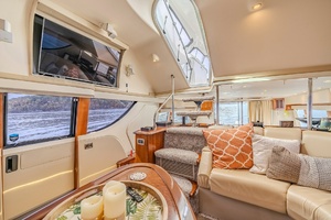 59FT (18M) CARVER