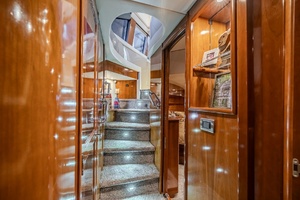 59FT (18M) CARVER